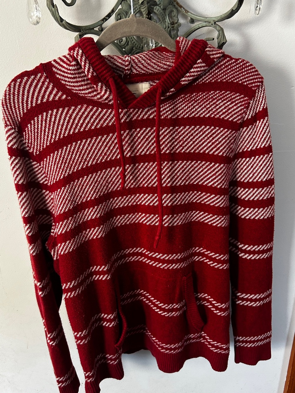 Hollister Women’s XL Red Cream Striped Knit Hooded Sweater Pullover Cabin Y2K